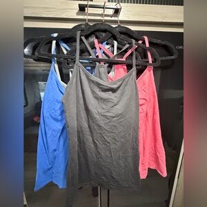 4Maurices Camisoles XS in gray, bright blue, black and coral,w/built n bra